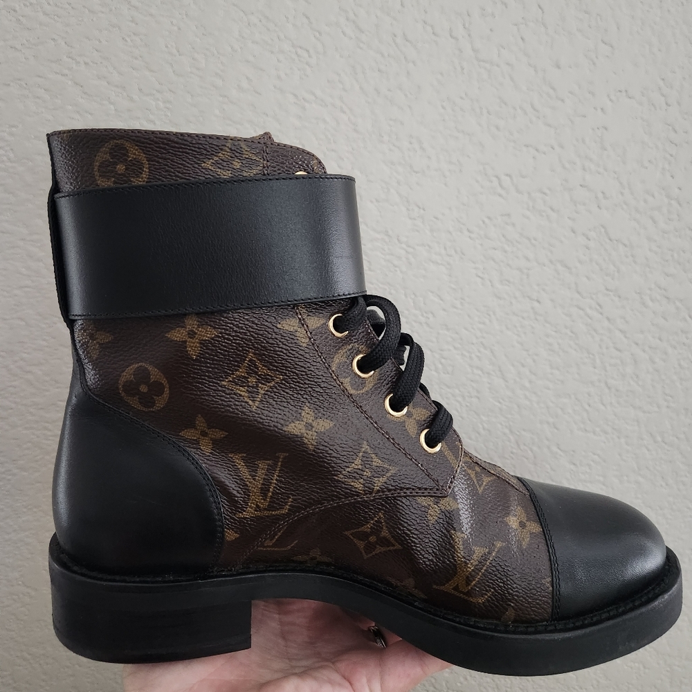 Authentic Louis Vuitton Monogram Combat Boots, Si… - image 5